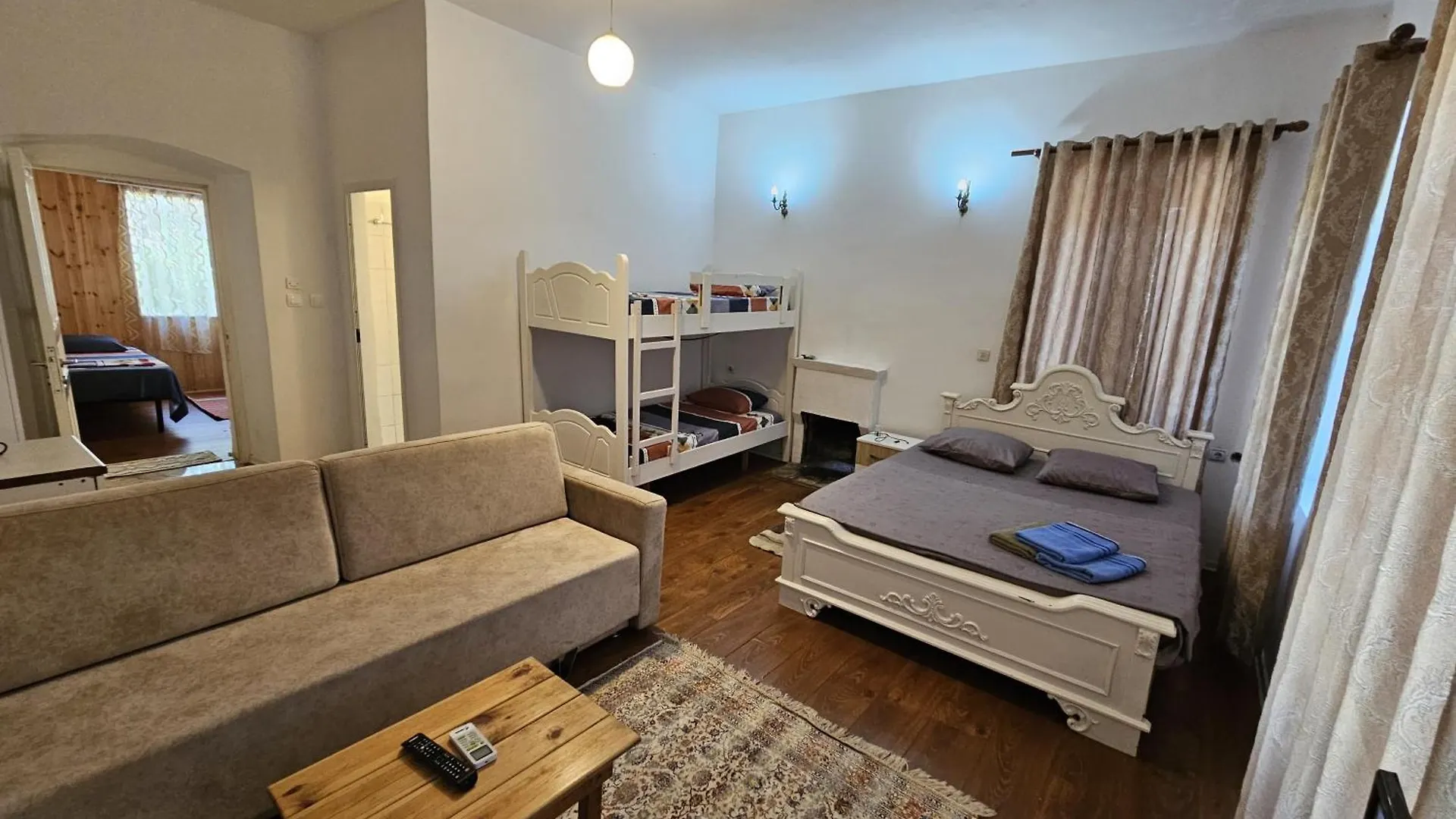 Guest house Aeria Rooms Himare