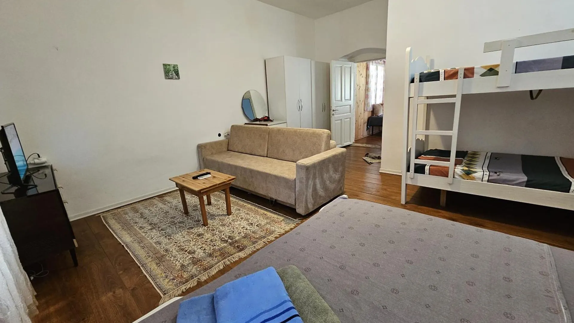 Aeria Rooms Himare 0*,