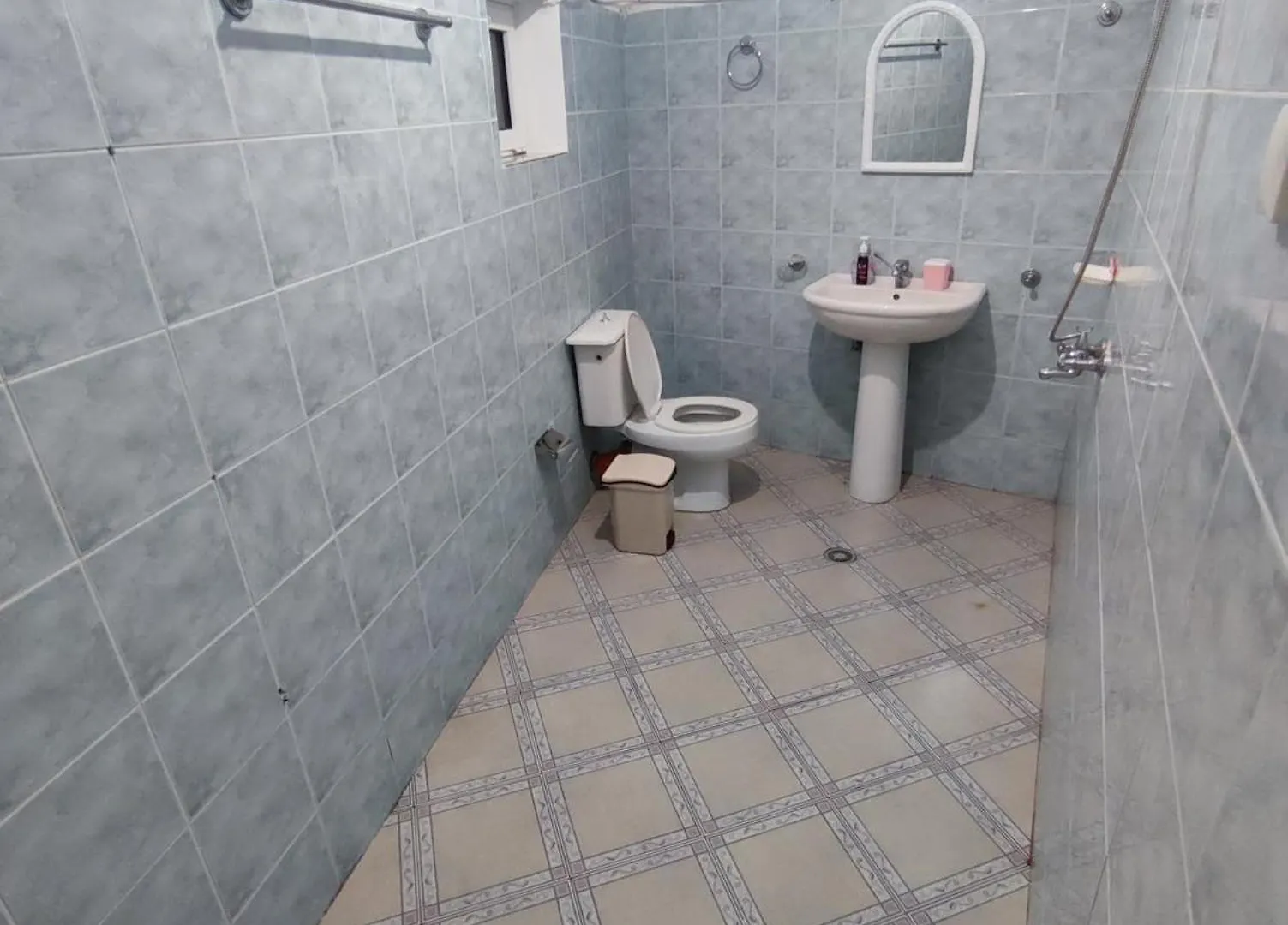 Aeria Rooms Himare Affittacamere