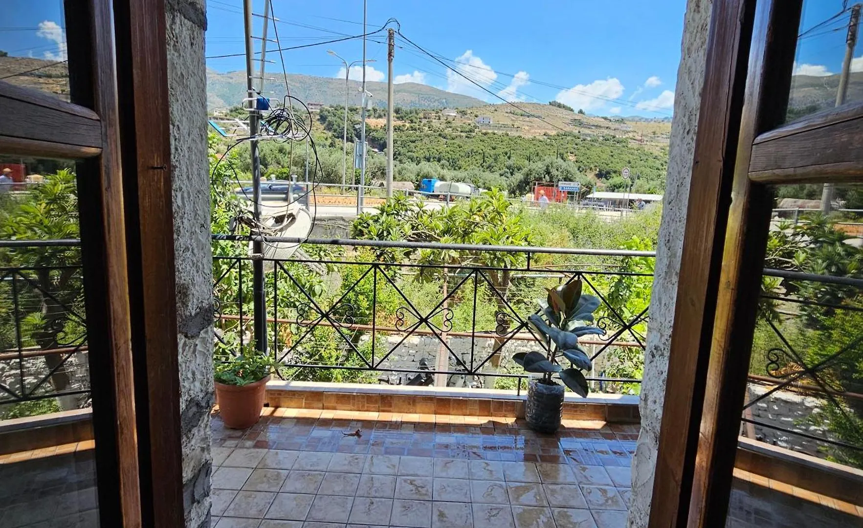 Aeria Rooms Himarë 0*,